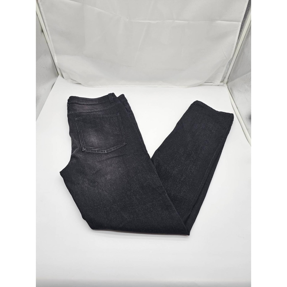 Livergy Jeans Mens Button Fly Size 38X32 Black Denim Straight Leg Faded Stretch